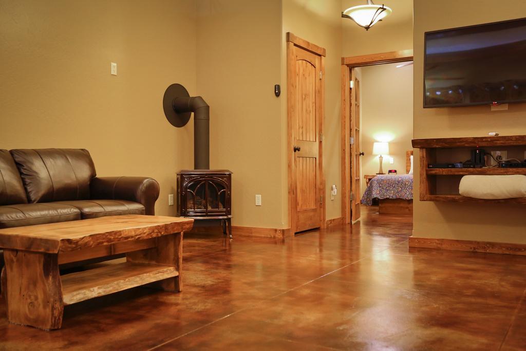 Baycrest Lodge โฮเมอร์ ภายนอก รูปภาพ