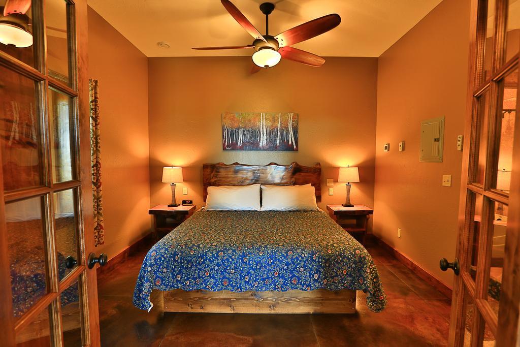 Baycrest Lodge โฮเมอร์ ภายนอก รูปภาพ
